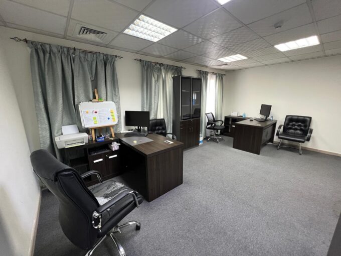 FULLY FURNISHED OFFICE AVAILABLE IN MUNTHAZAH INCLUDING ALL BILLS