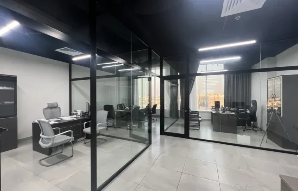 IMG_9842-1762948153874-1214732000-4445_900x675