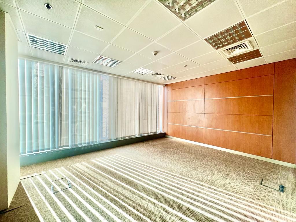 06c686b0-0872-4c28-8f3b-f00eb98d9092