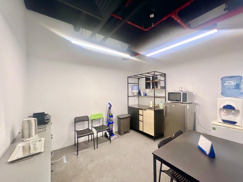 9ebf3d7b-24d0-43e2-9da9-96f8c08ad56f