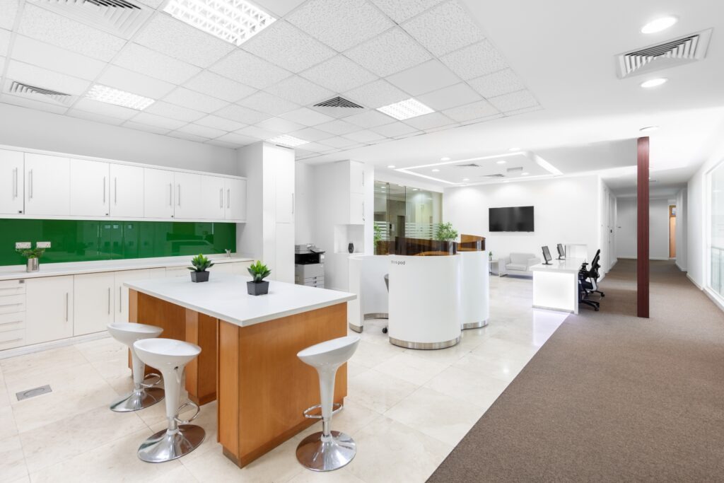 Regus D-RingRoad 670 Doha Qatar kitchen2 – D Ring Road