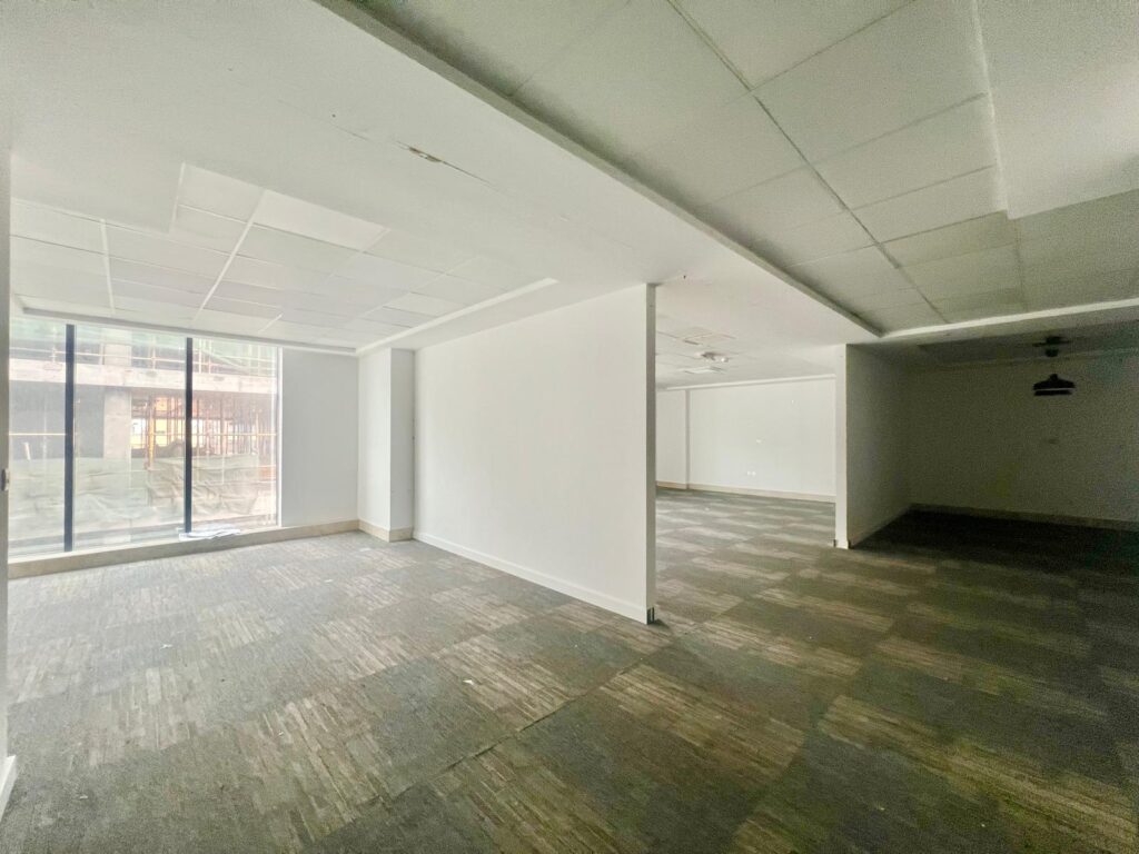 e1326bf1-ddee-422f-b7a8-be150f9a4da4