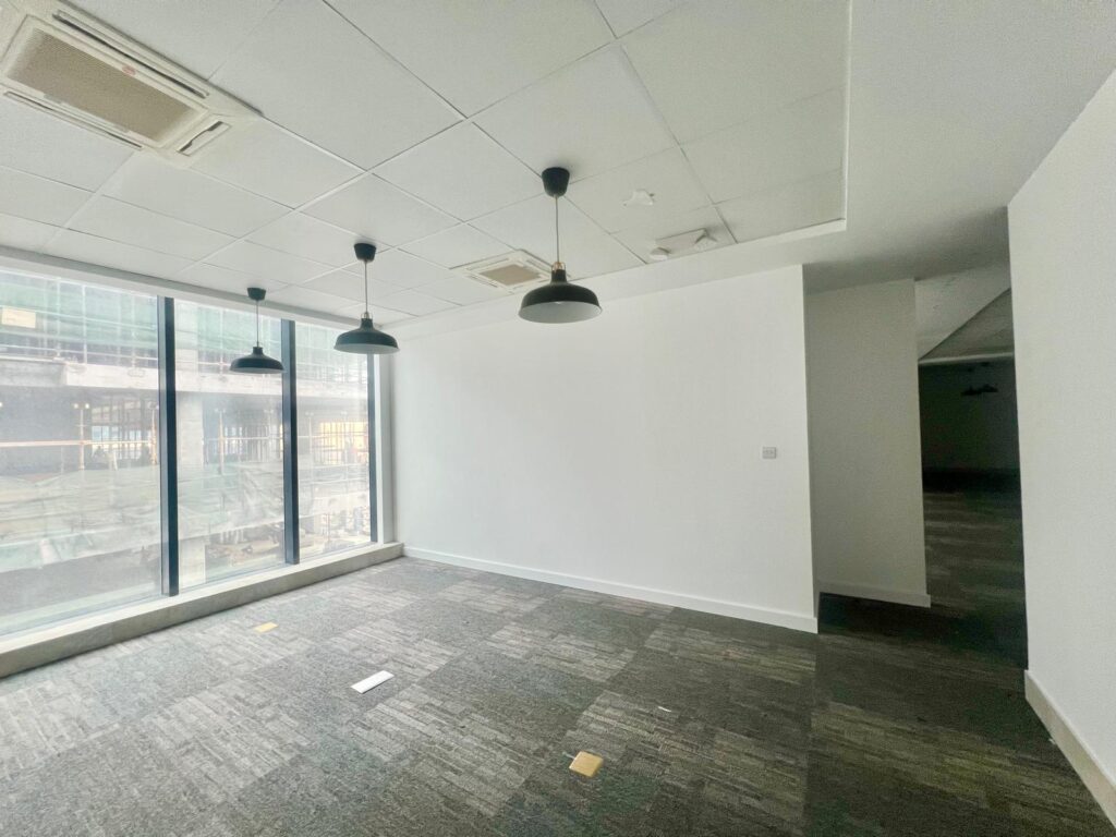 e370925a-d948-46eb-b893-6e62184a3de2